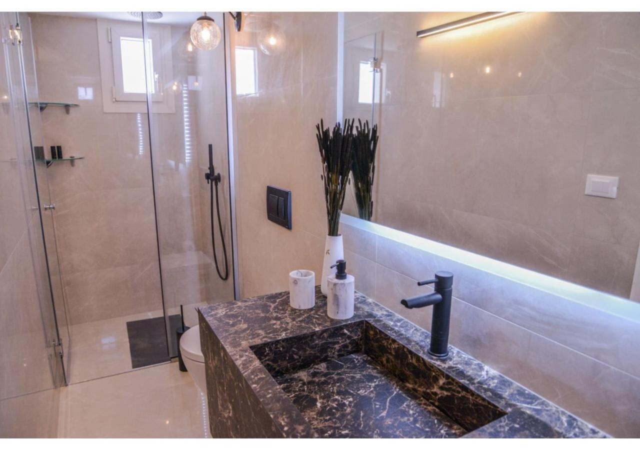 Casa Mylonas Deluxe Βίλα Μαντράκια Εξωτερικό φωτογραφία